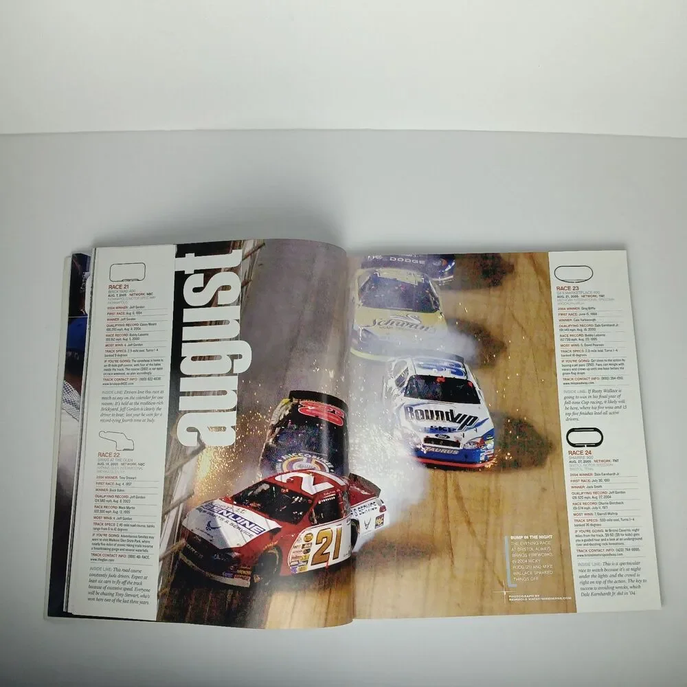 Sports Illustrated Full Throttle Nascar 2005 Season Preview Magazine